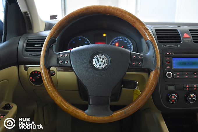 VOLKSWAGEN Golf 2.0 16V TDI 5p. Sportline